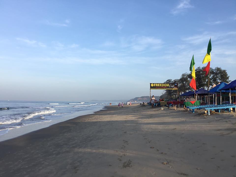 Viaggio Yoga: la spiaggia di Arambol